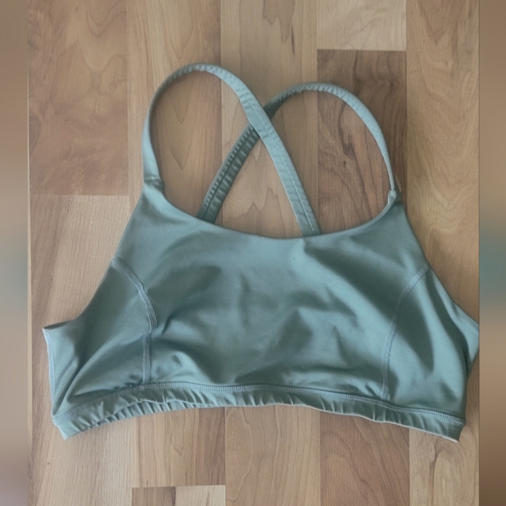 Sports bra